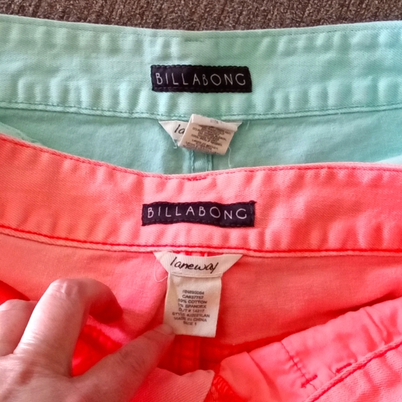 Billabong Short Shorts - Size 1 - Picture 9 of 11